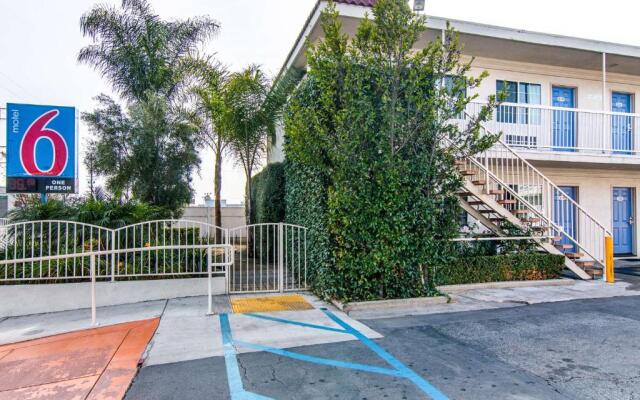 Motel 6 Gardena