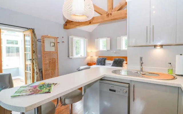 Larks Lodge
