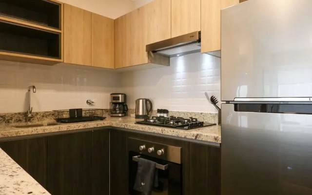 w Comfy 1BR Apartment w Balcony in Miraflores