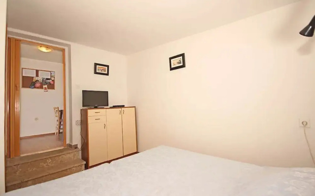 Studio Apartment Valkane
