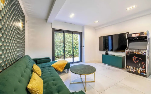 Luxurious Villa With Heated Pool 6br/12p - Cannes Juas
