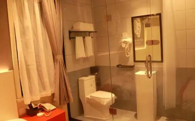 Shell Hotel Hebi Qi County Qihe Road