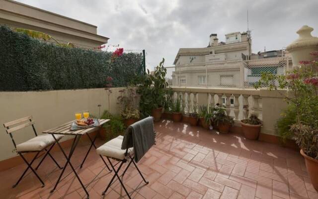 Beautiful 3bed W/terrace in Elegant Eixample