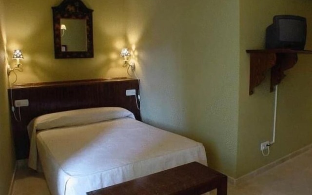 Hostal - Restaurante Emilia