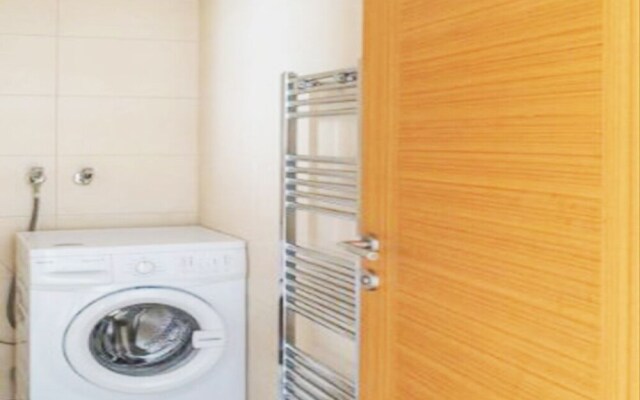 Azad Homes Elysium Resi̇dence 13