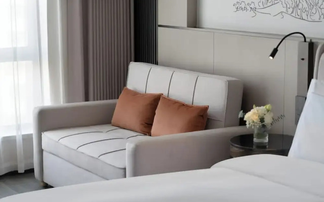 UrCove by Hyatt Aksu Century Square