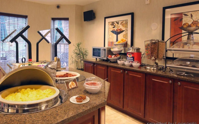 Staybridge Suites North Brunswick by IHG