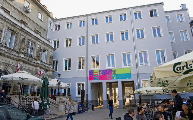 Patchwork Warsaw Hostel