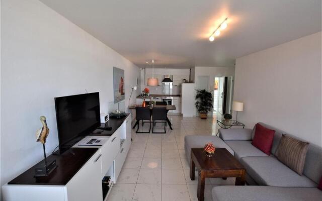 Teckhaus-2-6-Strandlaeufer-H-5-Uebern