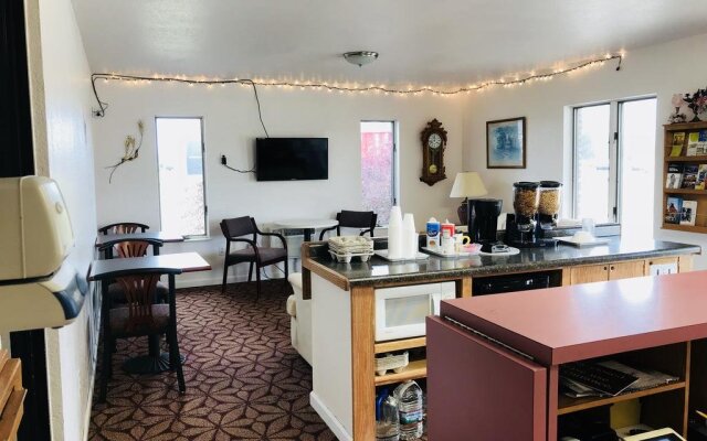 OYO Hotel Chesaning Route 52 & Hwy 57