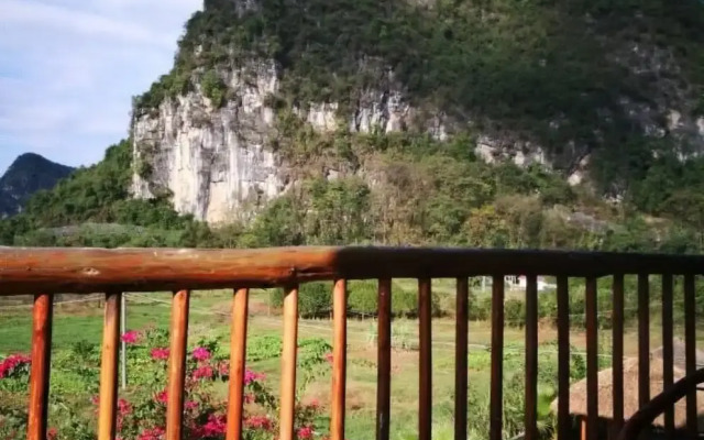 Yangshuo Pure Joy Resort