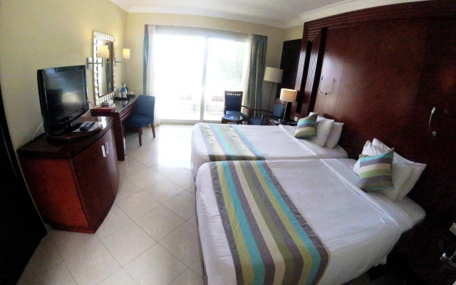 Xperience Sea Breeze Resort