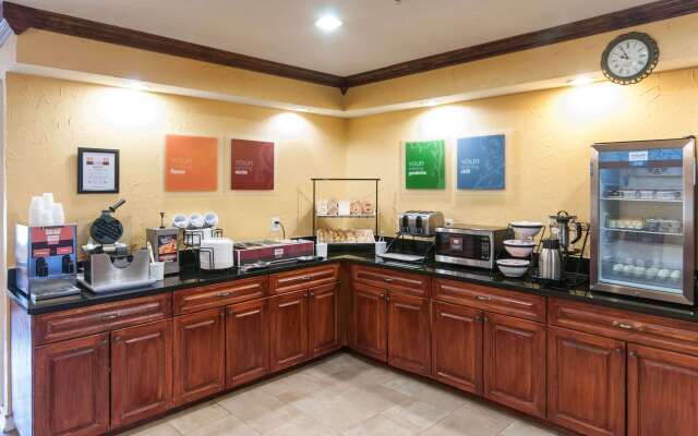 Comfort Inn North Conroe