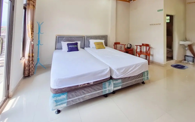 Urbanview Hotel Penginapan Ananda