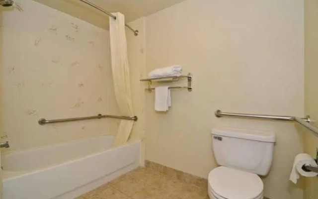 Best Western Travelers Inn