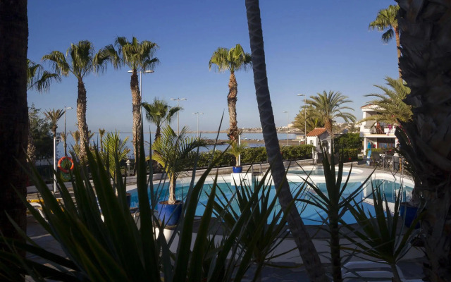 Sunsuites Carolina