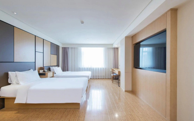 JI Hotel (Changchun Silicon Valley Street)