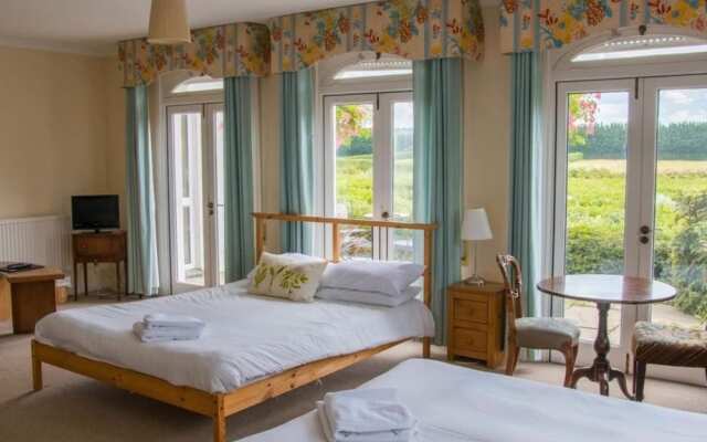 Highwaymans Rooms and Self Catering