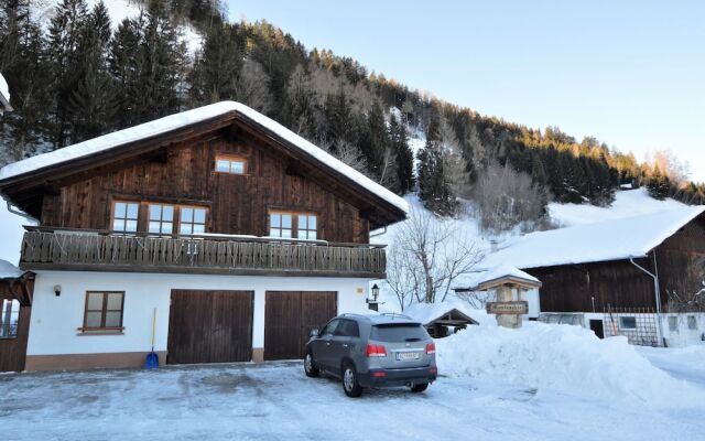 Welcoming Holiday Home in Ski Area in Bürserberg