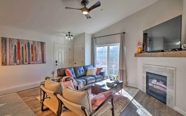 Balcony & Hot Tub Access: Modern Breck Escape!