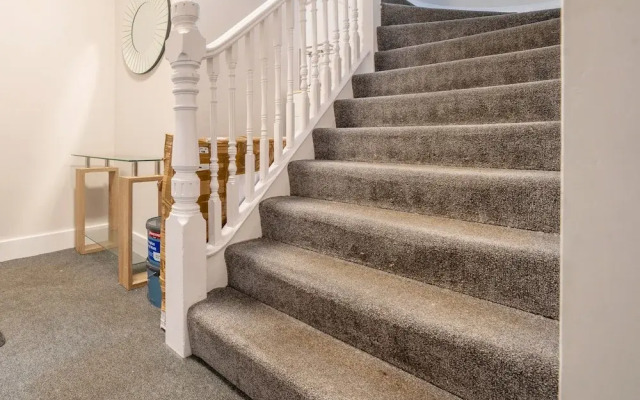 Everest Lodge Serviced Apartment