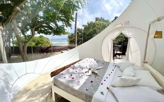 Rock and Sea Resort