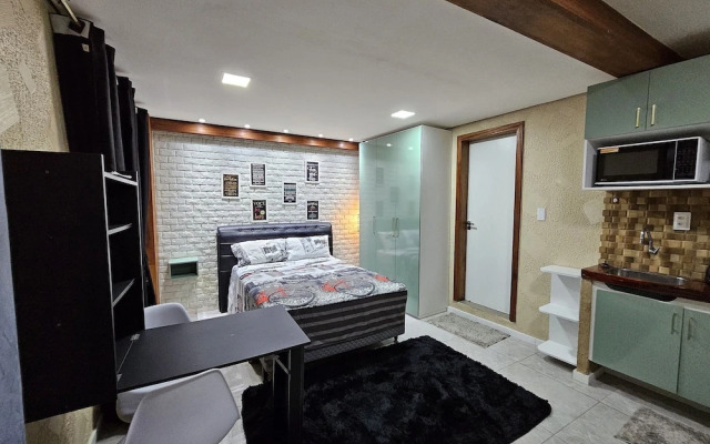 Quarto Com Vista Para O Mar Em Flat Compartilhado