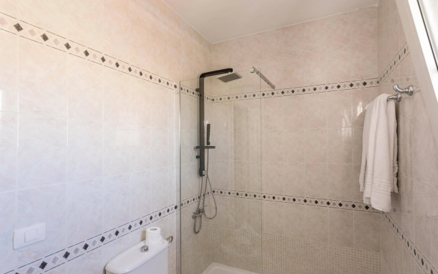 Apartamentos y Villas Galera Beach
