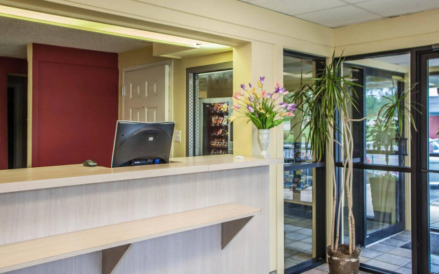 Relax Inn Saint Charles