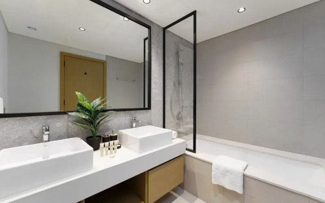 Golf Suites - 603 - DH
