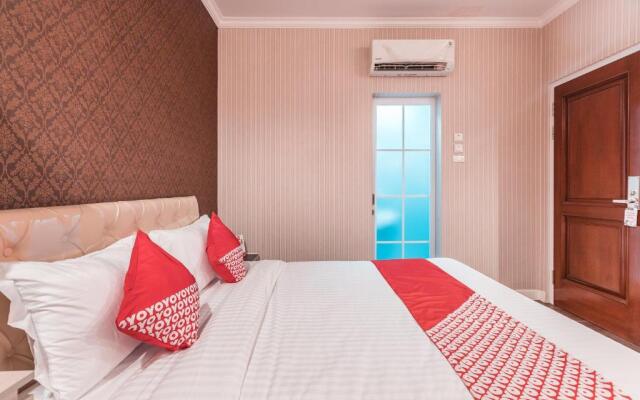 Super OYO Capital O 371 Kwitang Guest House
