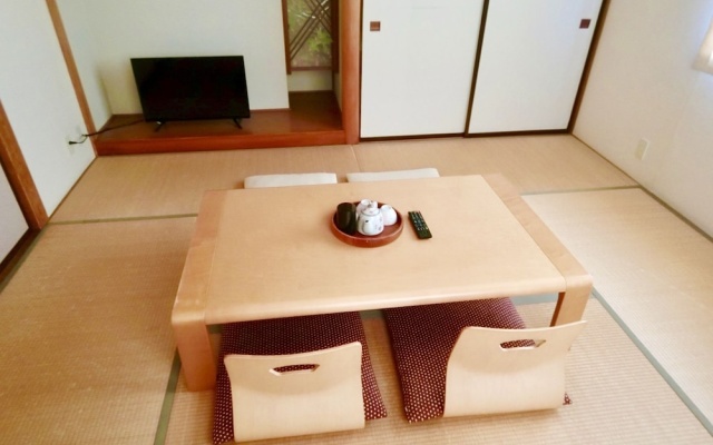 Hot Spring Hotel Singetsuan – Guest Rooms – Yamanakako