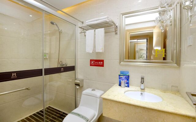 Minghong Hotel (Guangzhou Zhongshan Medical Dongshankou Metro Station)