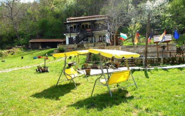 Milkovata Guest House