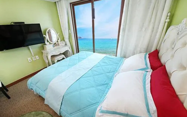 Sokcho Bird Island Pension