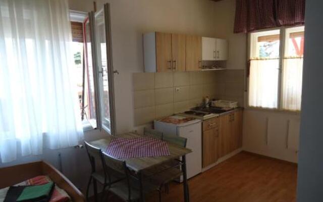 Stara Breza 2 Apartments