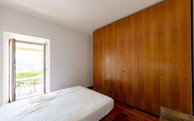 JOIVY Inviting Flat with Garden and Sea View in Rapallo