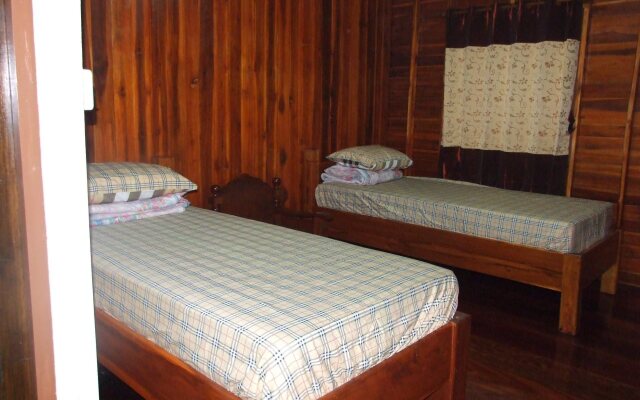 Baan Suan Mai Ngam Resort