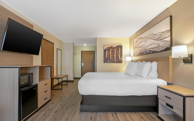 Best Western Plus Meridian