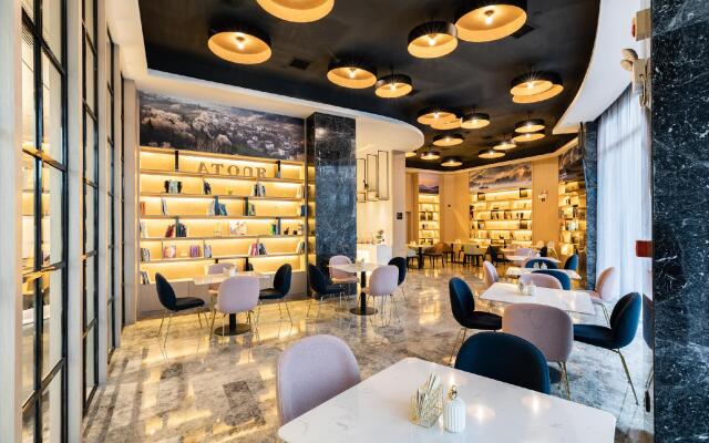 Atour Hotel (Panlong City Wuhan Tianhe Airport)