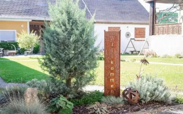 WOLLSDORFERHOF