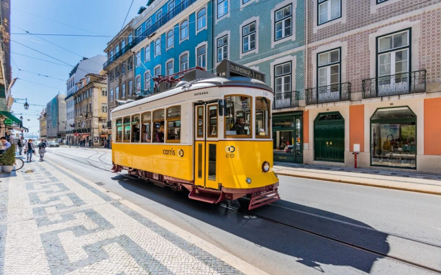 Life is Good in Lisbon Baixa Apartment