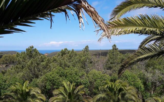 Impeccable 3 Bedroom House, sea View in Aljezur