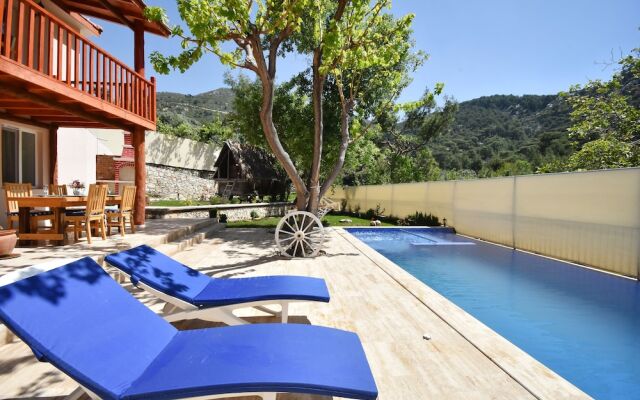 Villa Reyhan  By EvTatilim