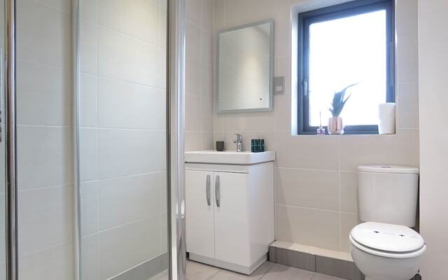 Tudors eSuites City Centre Apartment