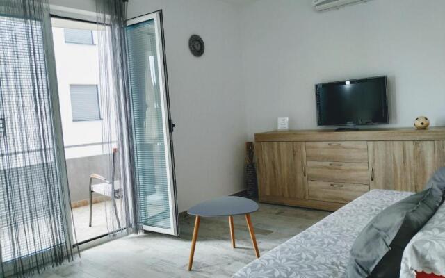 Apartment Mativa