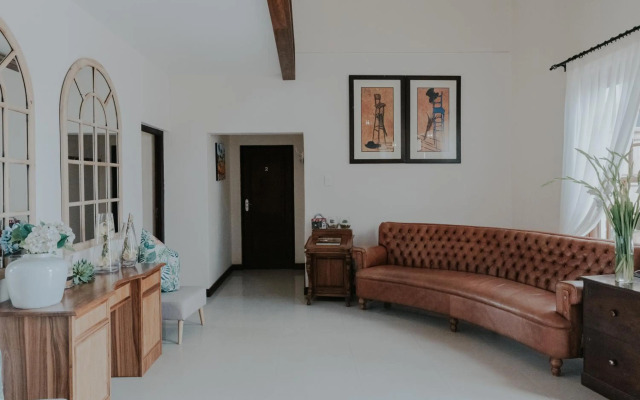 CANA Vineyard Guesthouse