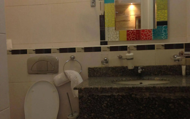Jad Hotel Suites