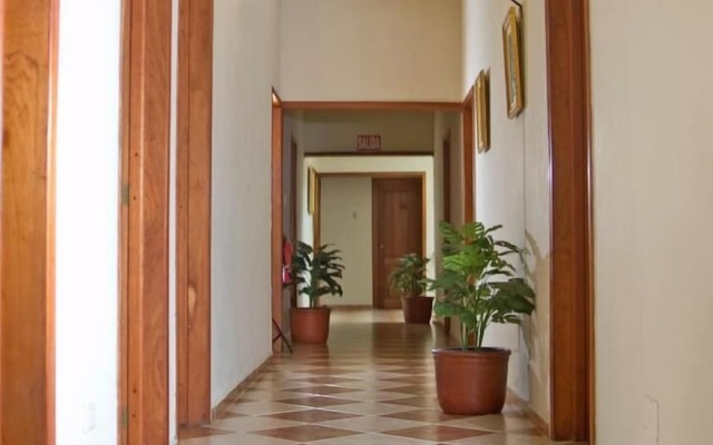 Carey House Hotel