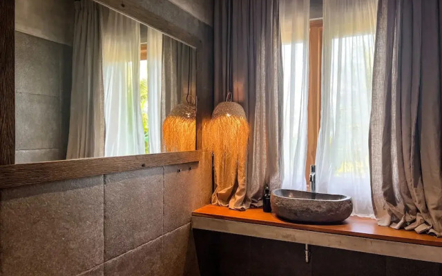 Amrani Diamond Beach Villas & Pool